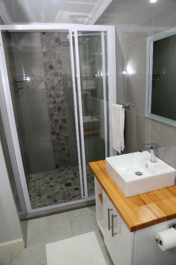 Mchaven @ 8 Apartment สเวลเลนดาม ภายนอก รูปภาพ